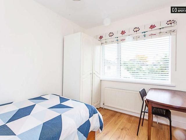 Property to rent in Bluebell, North Tipperary