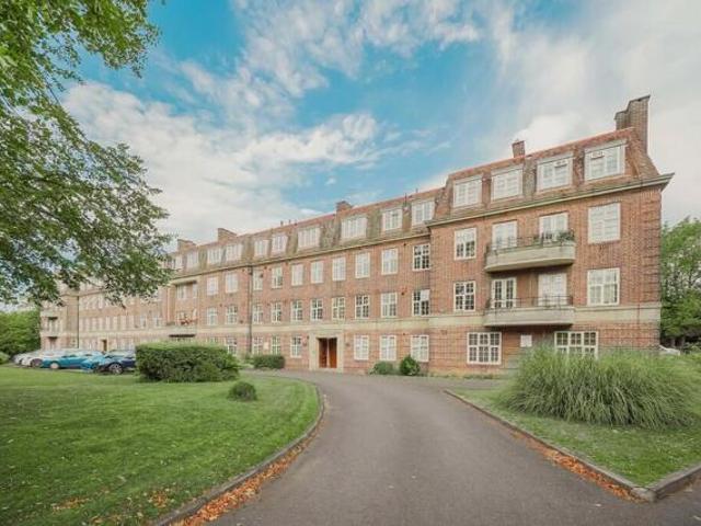 Room for sale in Balsall Heath, West Midlands
