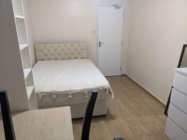 Room for rent in Barnsbury, Greater London