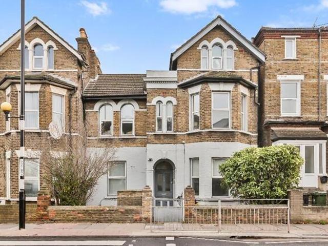 Room for sale in London Borough of Lewisham, Greater London