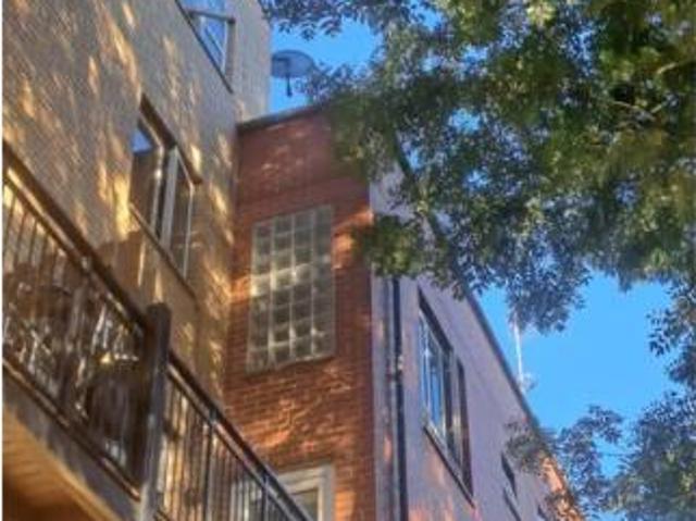 Room for sale in London, Greater London