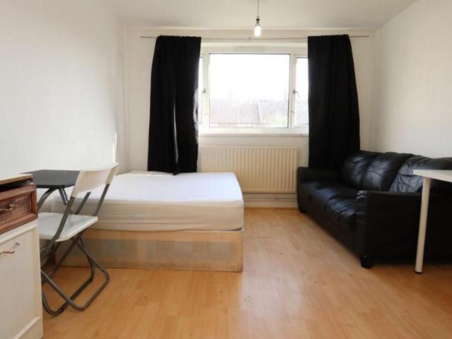 Room for rent in Plaistow, Greater London