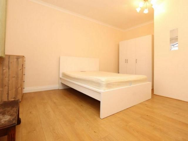 Room for rent in Maida Vale, Greater London