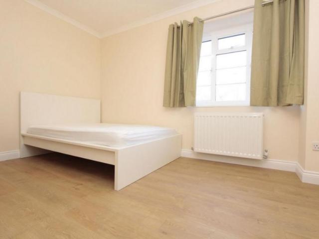 Room for rent in Maida Vale, Greater London