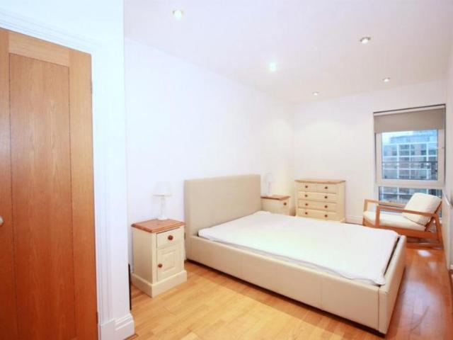 Room for rent in Kensington, Greater London