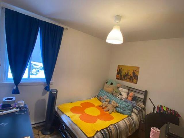 Room for rent in St. Leonard's, Quebec