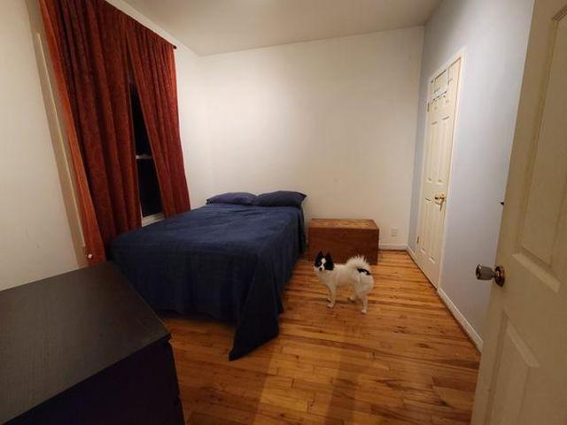 Room for rent in St. Leonard's, Quebec