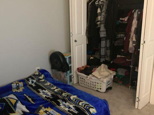 Room for rent in Regina, Saskatchewan