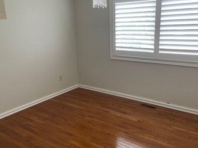 Room for rent in Woburn, Ontario