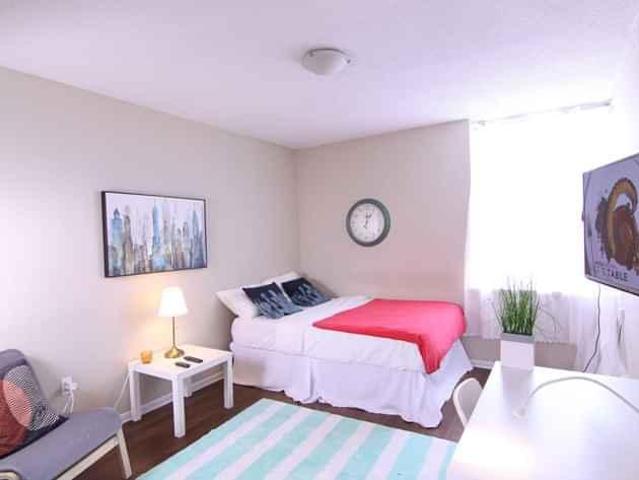 Room for rent in Woburn, Ontario