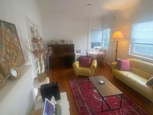 Room for rent in Wollongong West, New South Wales