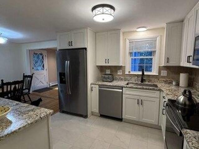 House for sale in Sharon, Norfolk County