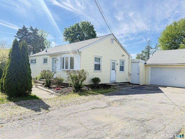 House for sale in Shelton, Connecticut