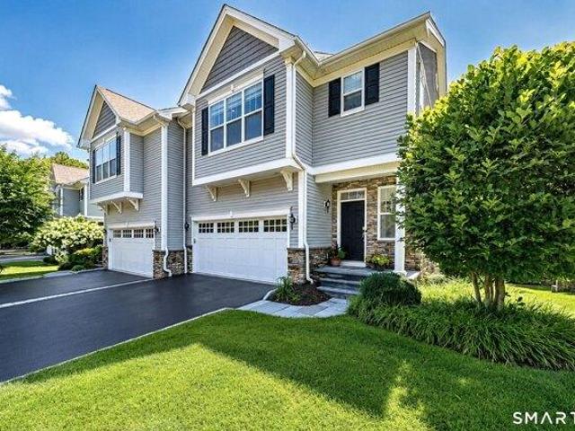 House for sale in Shelton, Connecticut