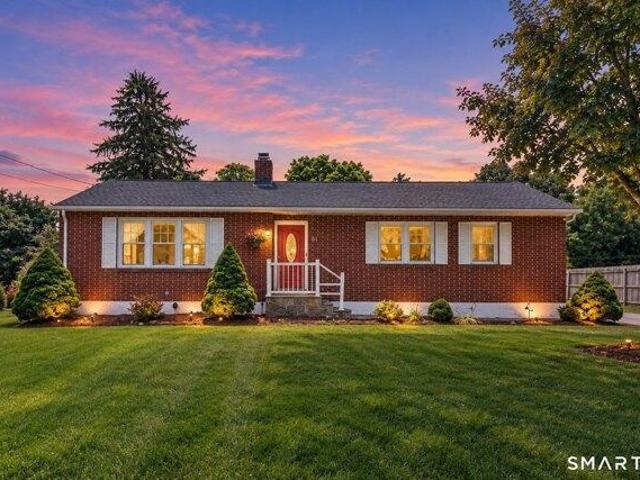 House for sale in Sunnyside Trailer Park, Shelton