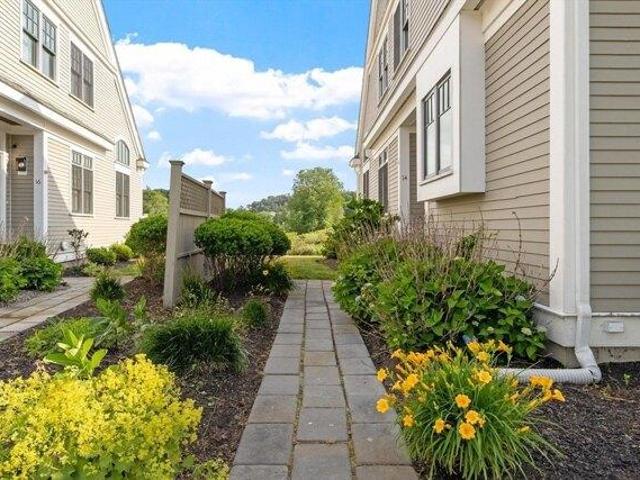Condo for sale in Sherborn, Massachusetts