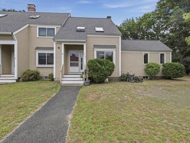 Condo for sale in Shirley, Massachusetts