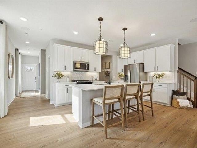 Condo for sale in Shrewsbury, Massachusetts