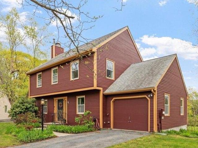 House for sale in Shrewsbury, Massachusetts