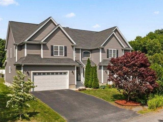 House for sale in Shrewsbury, Massachusetts