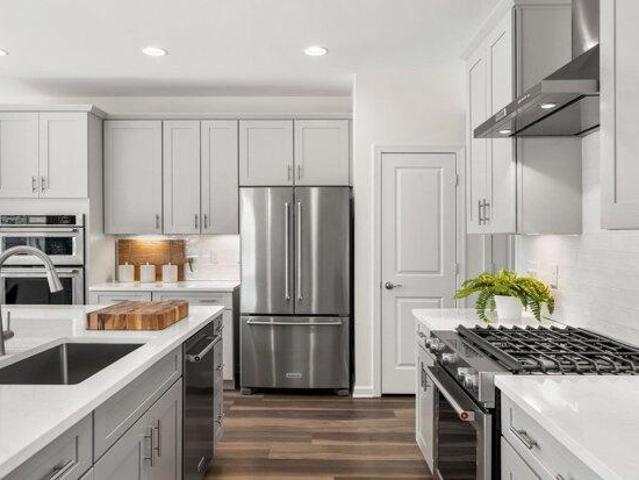 Condo for sale in Shrewsbury, Worcester County