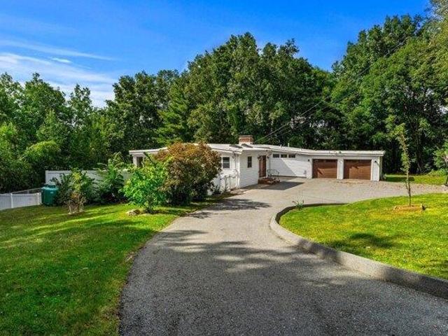 House for sale in Shrewsbury, Worcester County
