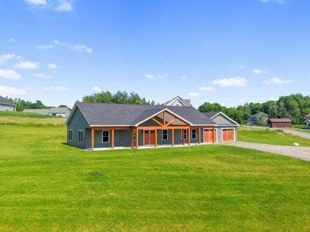 House for sale in Maine