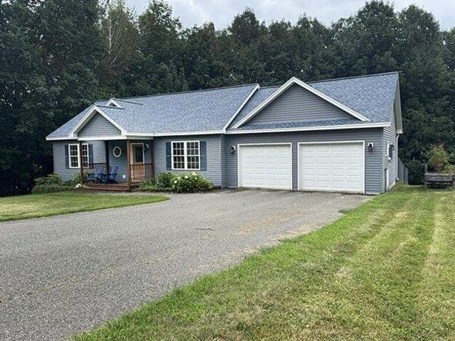 House for sale in Maine