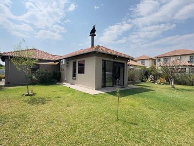 House for sale in Hartbeespoort Dam Nature Reserve, North West