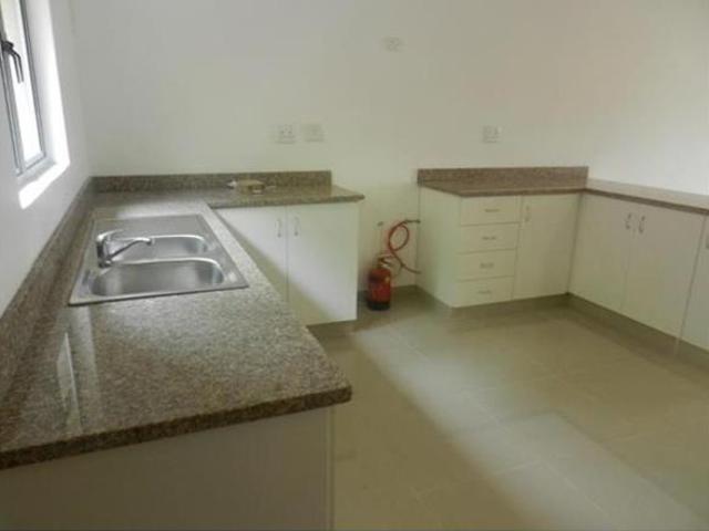 House for rent in Seaview, Kwazulu-natal