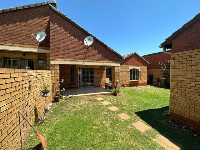 House for rent in Wapadrand Security Village, City of Tshwane Metropolitan Municipality