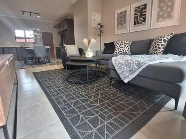 House for rent in Waterkloof, Gauteng