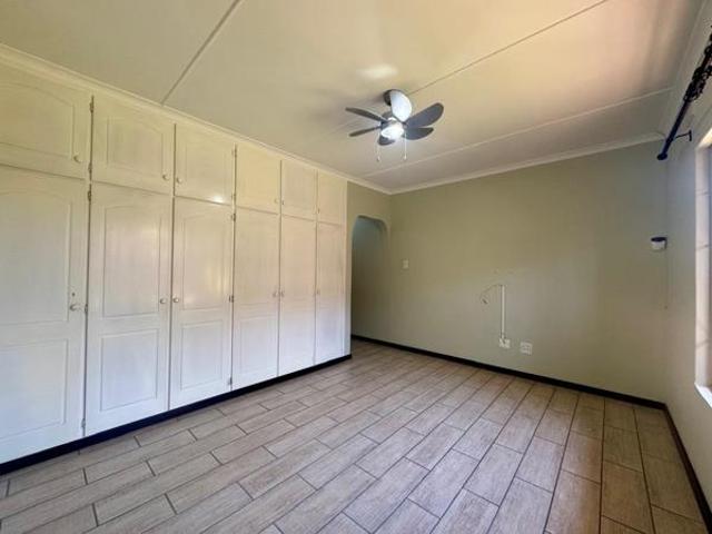 House for sale in Scottburgh, uMdoni Local Municipality