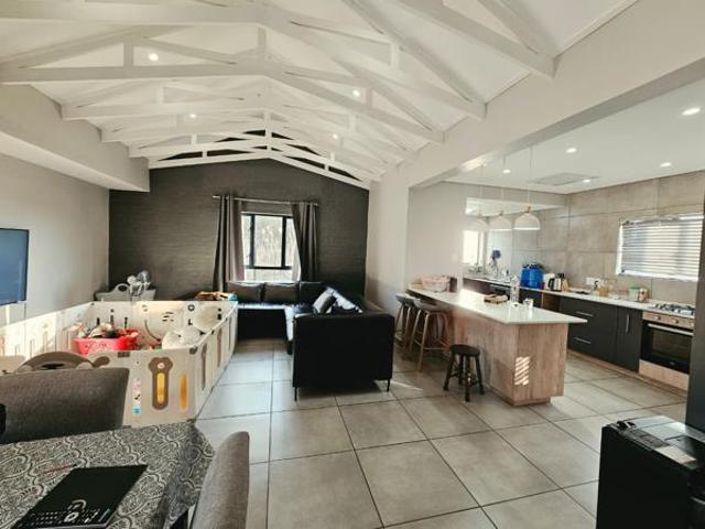 House for sale in Dr Kenneth Kaunda, North West
