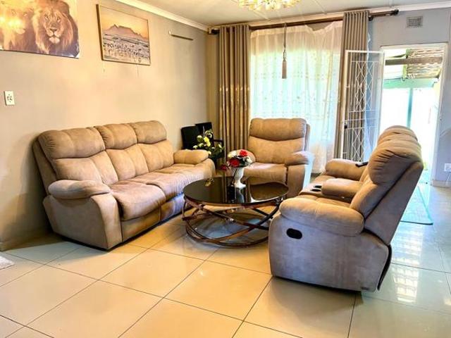 House for sale in UMhlathuze Municipality, Kwazulu-natal