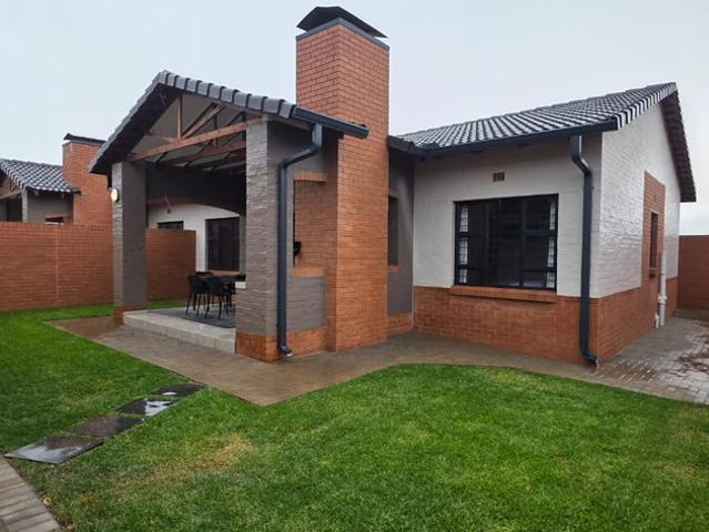 Apartment for rent in Waterkloof, Gauteng