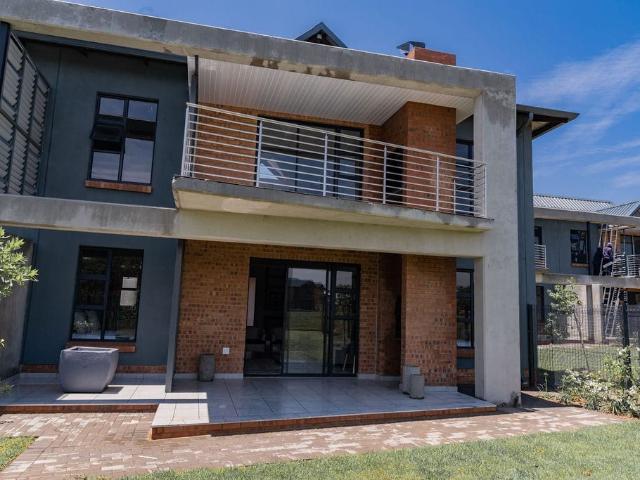 Apartment for rent in Waterkloof, Gauteng