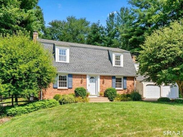House for sale in Simsbury, Connecticut