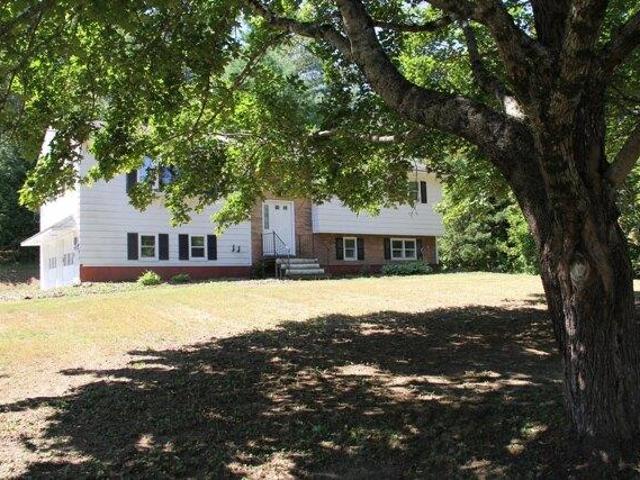 House for sale in Skowhegan, Maine