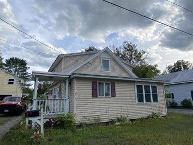 House for sale in Skowhegan, Maine