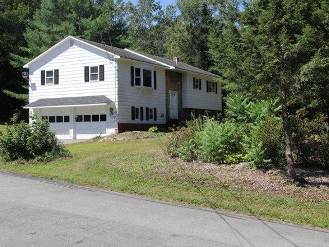 House for sale in Skowhegan, Maine