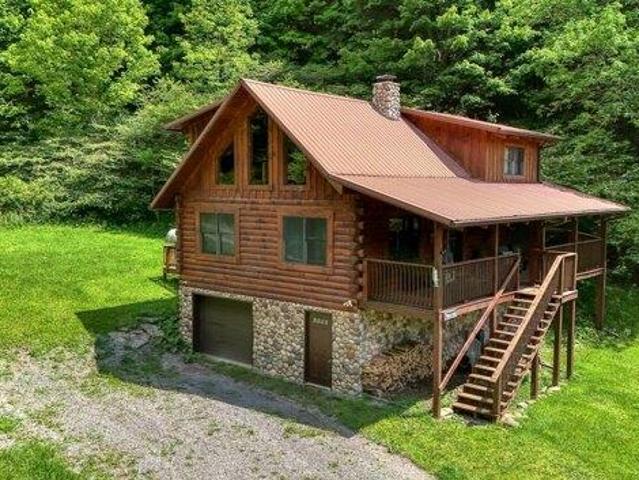 House for sale in West Virginia