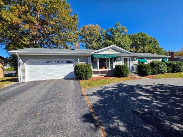 House for sale in Greenville, Smithfield