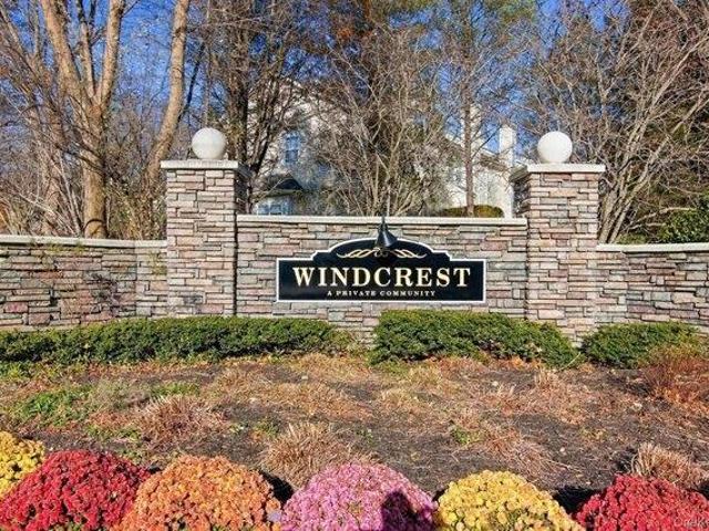 Condo for sale in Smithtown, New York