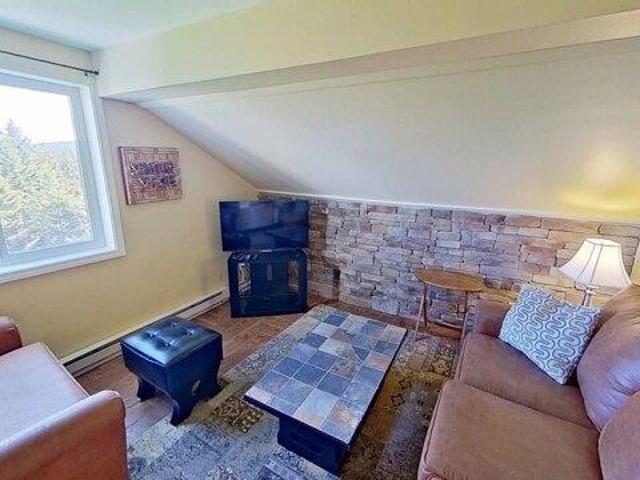 Condo for sale in Snowshoe, West Virginia