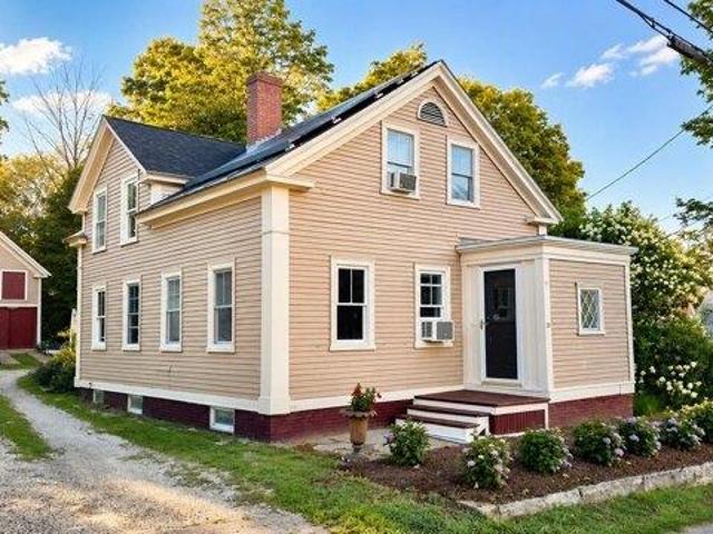 House for sale in New Hampshire