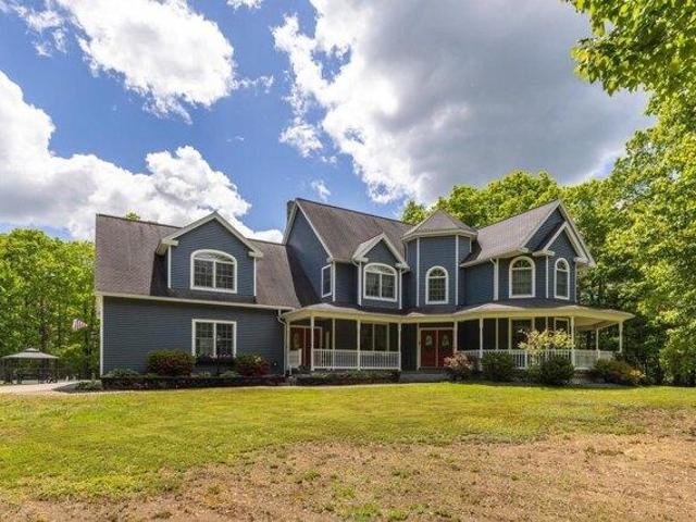House for sale in New Hampshire