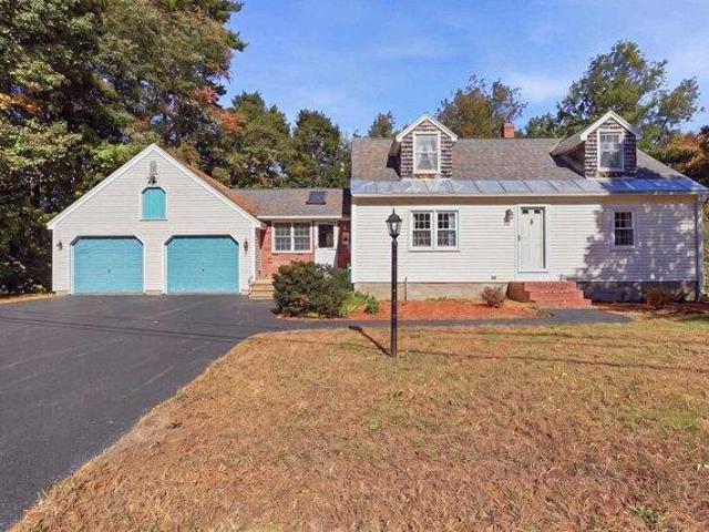 House for sale in Somersworth, Strafford County