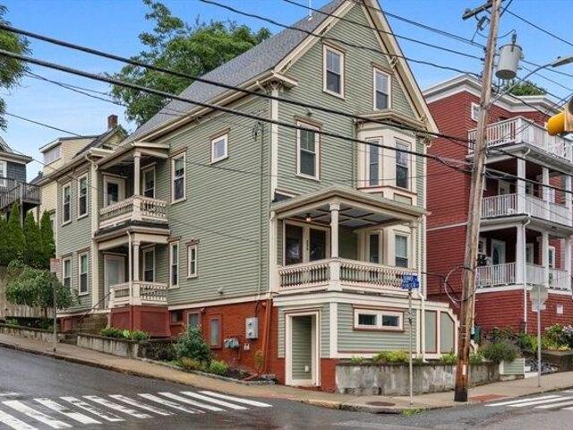 Condo for sale in Somerville, Massachusetts