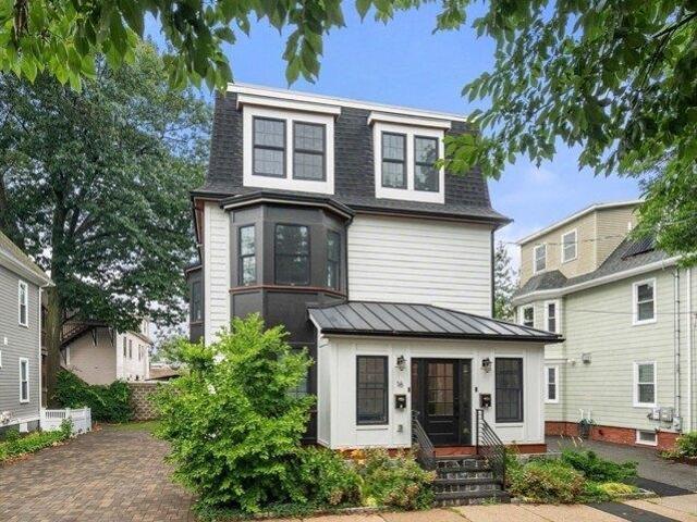 Condo for sale in Somerville, Massachusetts